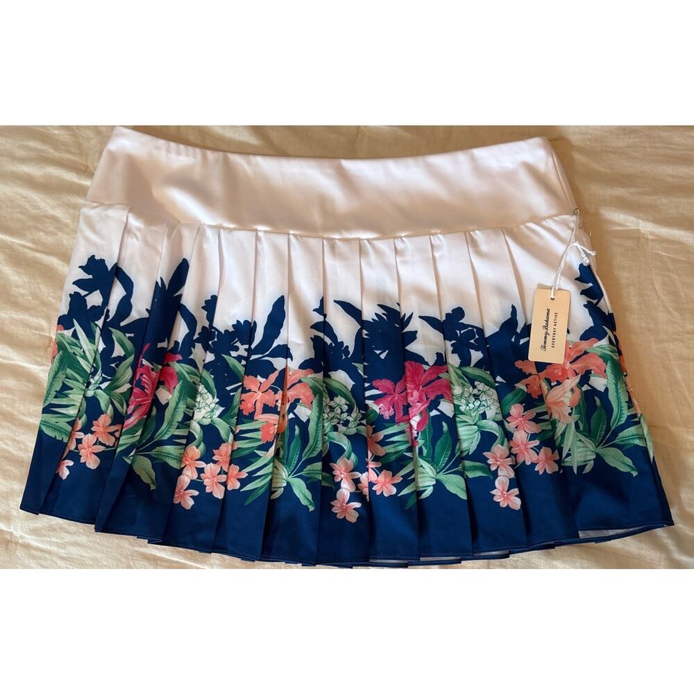 NWT Tommy Bahama Active Golf Tennis Pleated Skort XL White Blue Floral Athletic